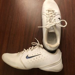 Women’s Nike Sneakers Size 8